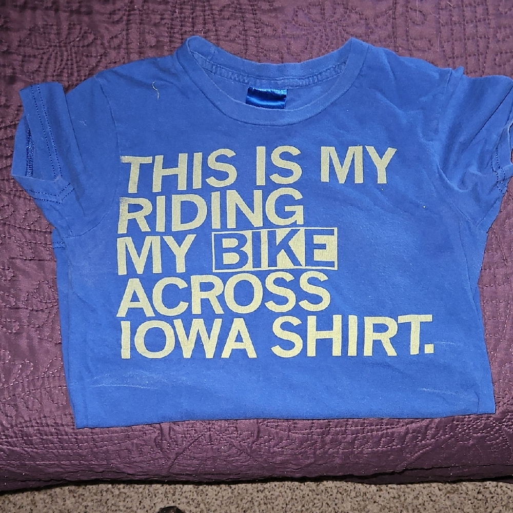 Blue Graphic Short-Sleeve Tee with Cream Text